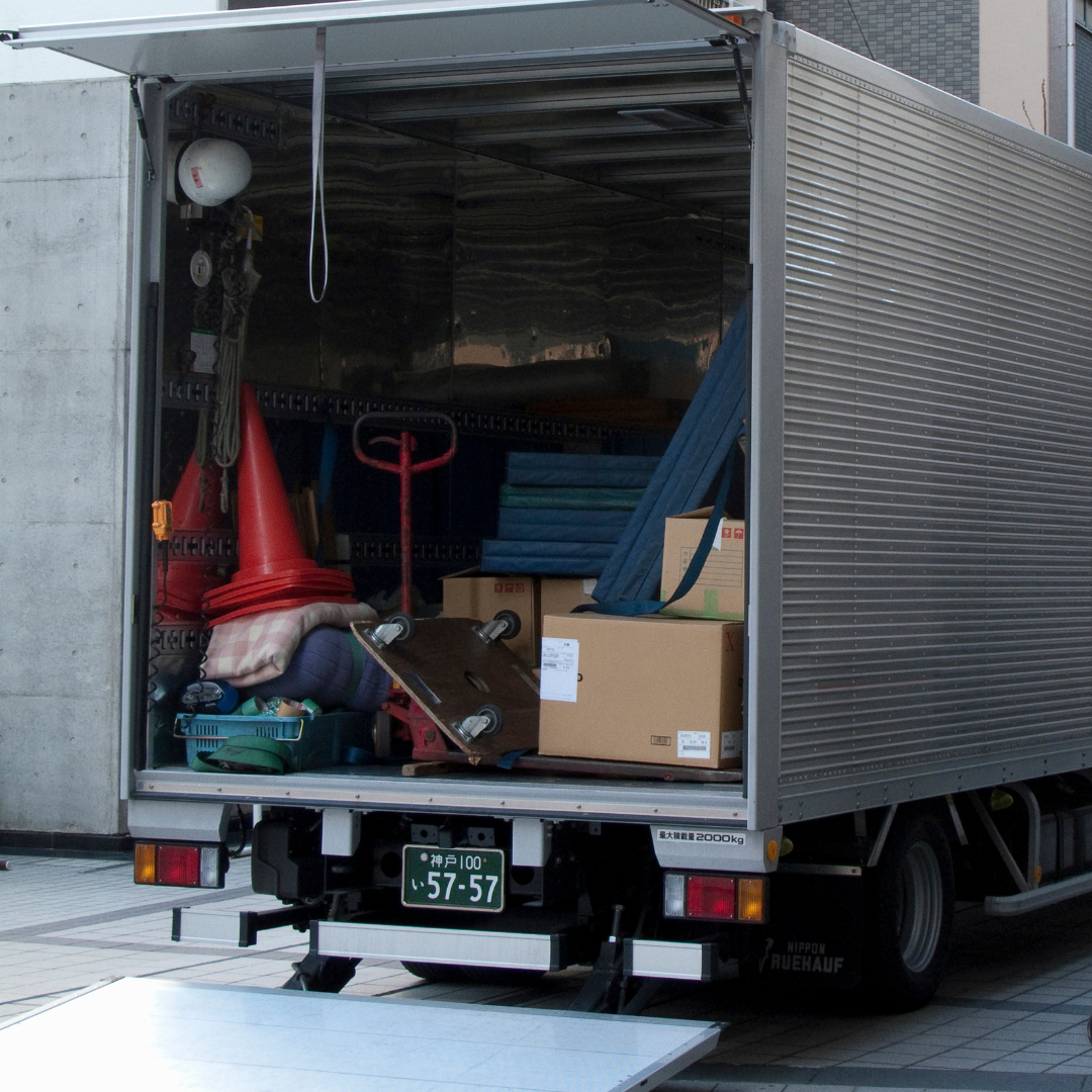 How Much Do Movers Charge?